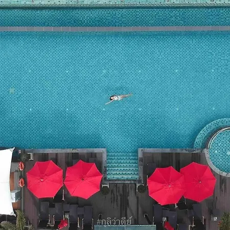 Beachfront Deluxe Br Infinity Pool Patong Phuket